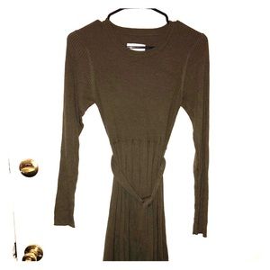 NWOT Jessica Simpson mid length dress, gorgeous